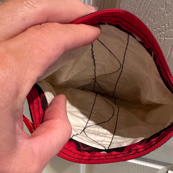 Colorful Patterned Crossbody Bag - Picture 5 of 6